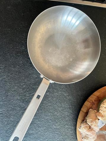 Wokpan Skottsberg. beschikbaar voor biedingen