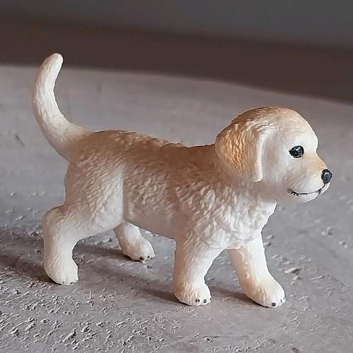 Schleich golden retriever puppy, Verzamelen, Dierenverzamelingen, Zo goed als nieuw, Beeldje of Figuurtje, Hond of Kat, Ophalen of Verzenden