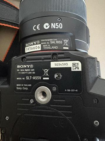 2 Fotocamera's-minolta en sony beschikbaar voor biedingen