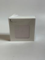 USB c 61 watt adapter, nieuw in doos origineel Apple, ...., ....., ...., Nieuw