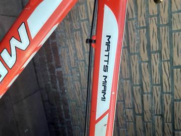 Mountainbike  beschikbaar voor biedingen