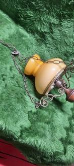 Hanglamp met goud geel kleurige kap, Huis en Inrichting, Lampen | Hanglampen, Minder dan 50 cm, Gebruikt, Ophalen of Verzenden