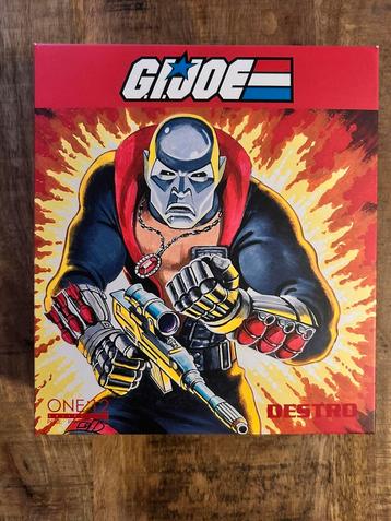 Mezco ONE:12 G.I.Joe Enemy Weapons Supplier Destro 6inch beschikbaar voor biedingen
