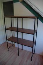 Stellingkast Zwart met 3 bruine planken 100x36xh136 cm, Ophalen, Zo goed als nieuw