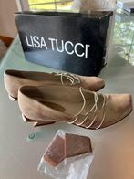Lisa Tucci mast 37. Trouw schoenen. Gala., Pumps, Lisa tucci, Beige, Ophalen of Verzenden