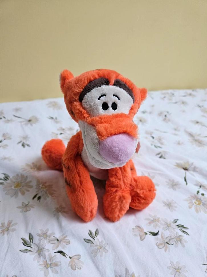 Disney Winnie de Poeh Tijgertje knuffel (25cm), Kinderen en Baby's, Speelgoed | Knuffels en Pluche, Ophalen of Verzenden