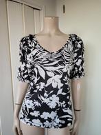 Kookai top zwart wit bloemen maat 2 S/M 36/38 viscose, Zwart, Ophalen of Verzenden, Zo goed als nieuw, Korte mouw