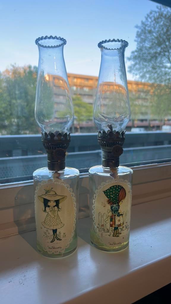 Set van 2 Vintage Miss Petticoat Olielampjes - Jaren 70!, Ophalen