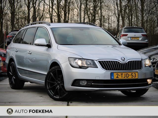Skoda Superb Combi 1.8 TSI Ambition Automaat, Trekhaak etc., Auto's, Skoda, Bedrijf, Te koop, Superb, ABS, Airbags, Airconditioning