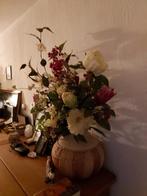 Decoratieve vaas met kunstbloemen, Ophalen of Verzenden