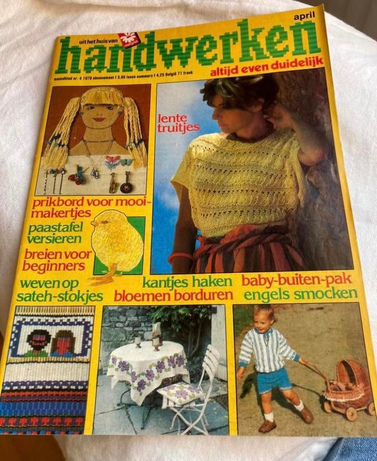 vintage blad Handwerken, Ophalen of Verzenden, Nieuw, Breien of Haken, Patroon of Boek