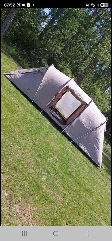 Ruime tunneltent voor 4-6 personen - Ideaal voor kamperen!, Caravans en Kamperen, Ophalen