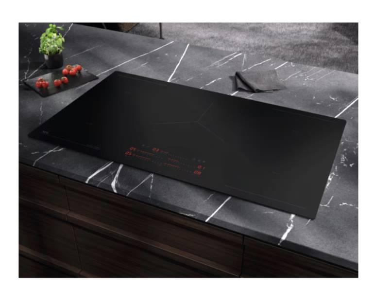 Nieuwe AEG inductiekookplaat 90 cm NIK95N08IB, Witgoed en Apparatuur, Kookplaten, Ophalen, Nieuw, Energieklasse A of zuiniger