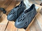 Adidas Yeezy Foam Runner Onyx - 43, Zwart, Nieuw, Ophalen of Verzenden, Sneakers of Gympen