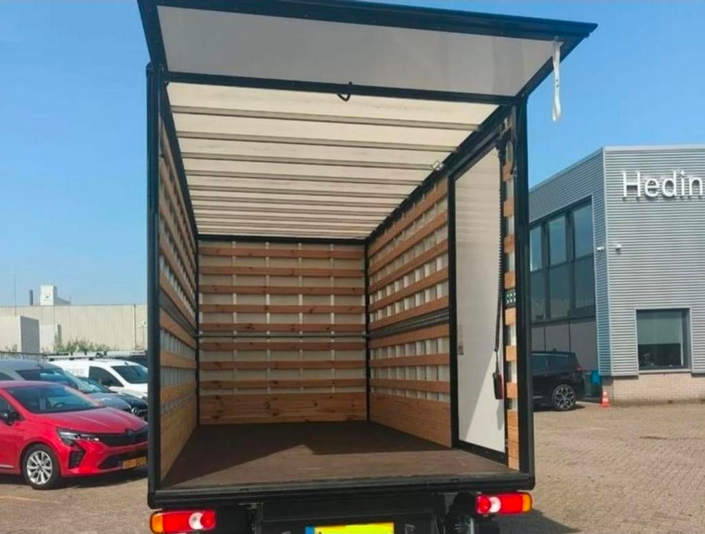 Verhuizen & transport met bus en chauffeur, Ophalen of Verzenden