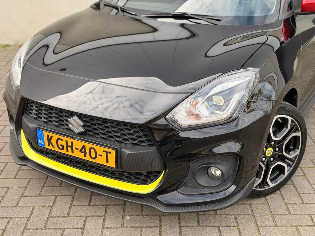Suzuki Swift 1.4 Sport Smart Hybrid Camera CarPlay ACC 17'', Voorwielaandrijving, Stof, Gebruikt, 4 cilinders