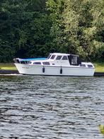 Prachtige Polyester Winga family six motorboot, Watersport en Boten, Motorboten en Motorjachten, Ophalen, Gebruikt, 50 pk of meer