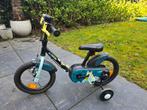 B'Twin 14 inch kinderfiets met zijwieltjes, Fietsen en Brommers, Fietsen | Kinderfietsjes, Ophalen, Zo goed als nieuw, Minder dan 16 inch