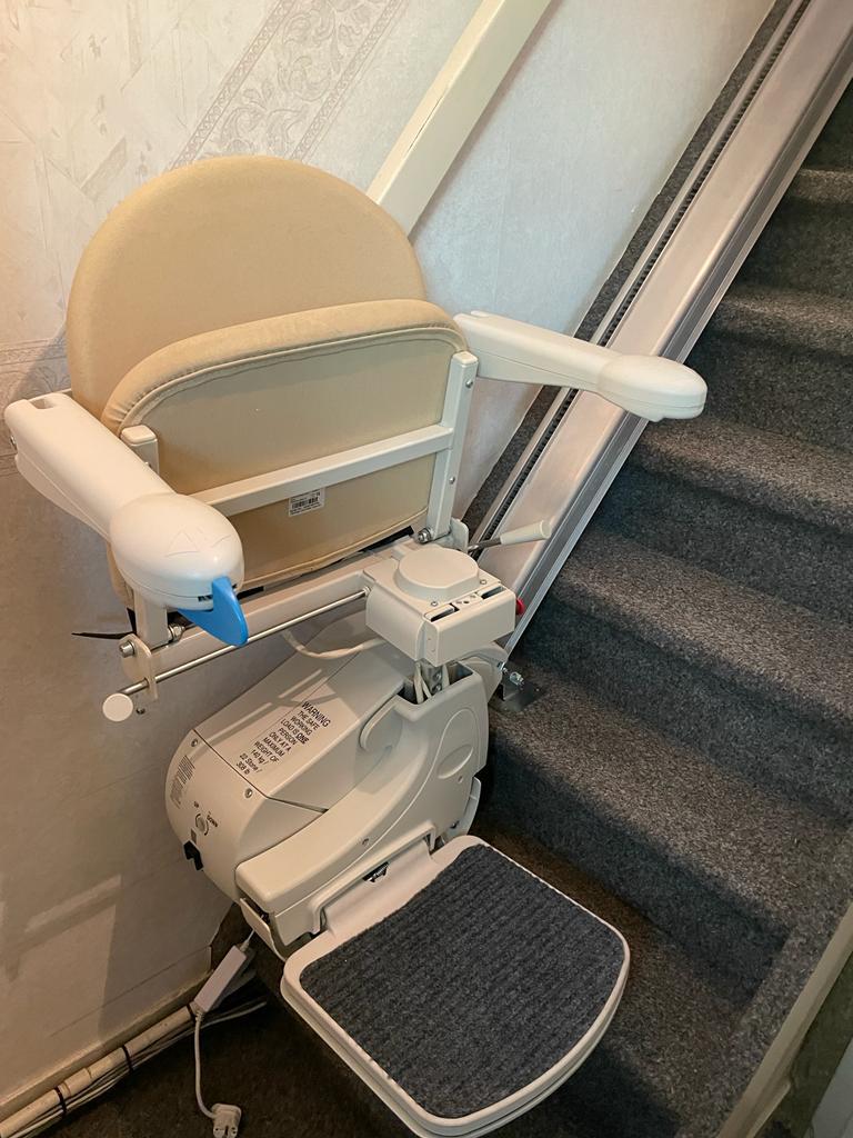 Traplift lengte ong 360m, Diversen, Ophalen, Gebruikt