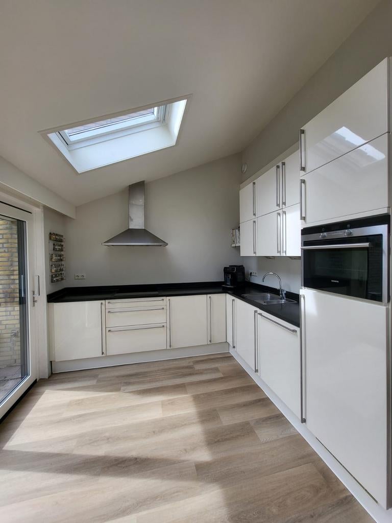 Hoekkeuken hoogglans, graniet aanrechtblad excl. Appartuur, Huis en Inrichting, Keuken | Complete keukens, Ophalen, Gebruikt, Wit