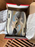 Air max 1 cobblestone eu 42, Ophalen of Verzenden, Zo goed als nieuw, Overige kleuren