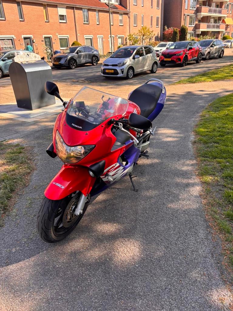 Honda CBR 600 F PC35 | Veel nieuw! Rijklaar | 106PK, Motoren, Motoren | Honda, Particulier