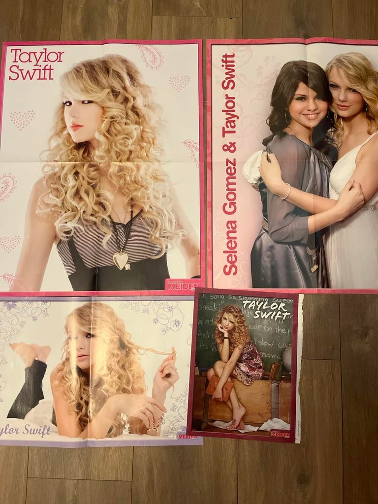 Posters van taylor swift, Deurposter of groter, Ophalen of Verzenden, Zo goed als nieuw, Overige vormen
