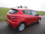 Renault Clio Renault Clio 0.9 TCe 90pk Limited Airco Navigat, Auto diversen, Schadeauto's, Renault, Handgeschakeld, Benzine, Hatchback