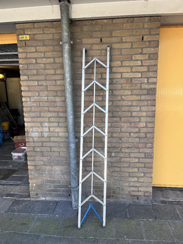 Uitvouwbare / harmonica ladder +/- 2m, Ophalen, Gebruikt, Ladder, Opvouwbaar of Inschuifbaar