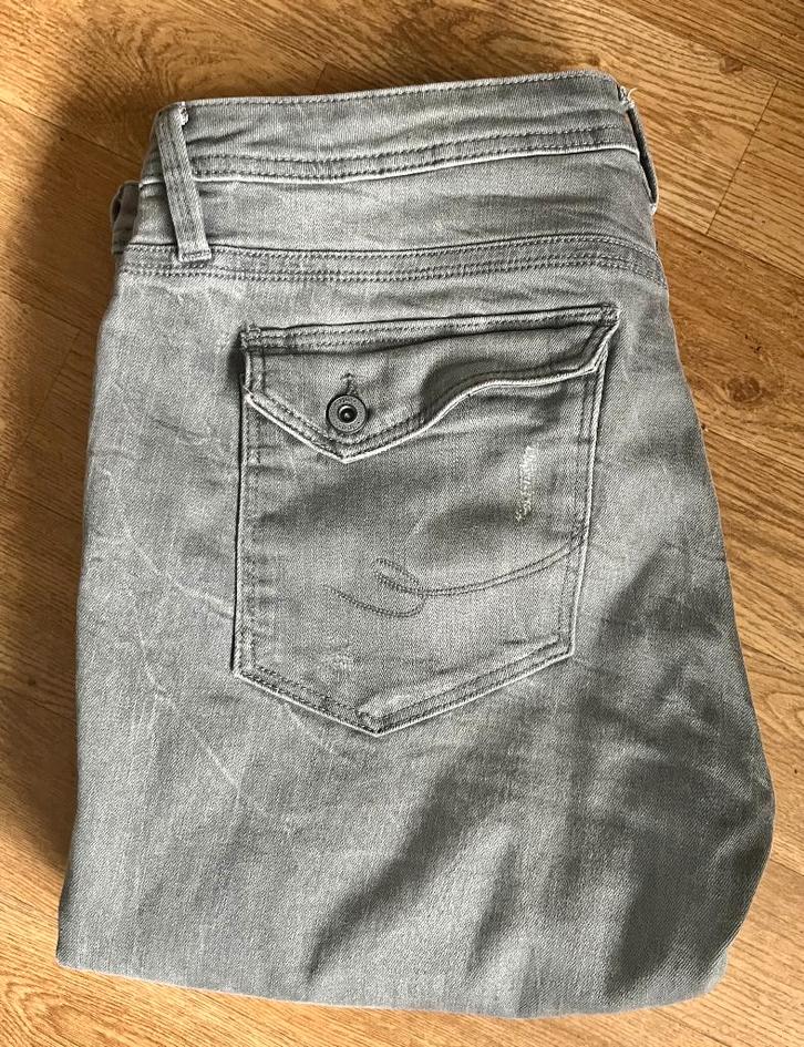 stoere grijze jeans Esprit 33/30 nieuw, Kleding | Dames, Broeken en Pantalons, Nieuw, Maat 42/44 (L), Grijs, Lang, Verzenden