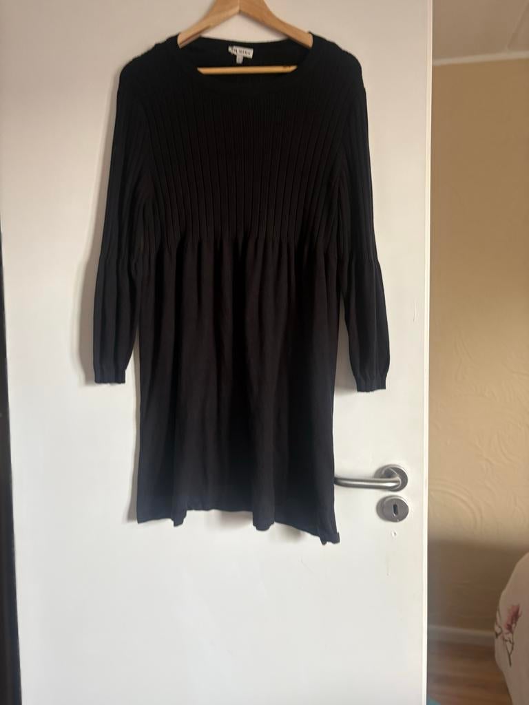 Zwarte C&A Mama zwangerschapsjurk - Maat XL, Kleding | Dames, Zwart, Maat 46/48 (XL) of groter, Ophalen of Verzenden, Zo goed als nieuw