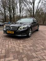 Mercedes-Benz E-Klasse E220 CDI BE Aut7 2013 Zwart, Auto's, Mercedes-Benz, Achterwielaandrijving, 4 cilinders, 2000 kg, Zwart