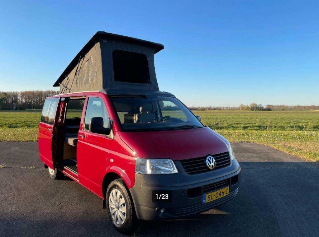 Volkswagen T5 Kampeerbus met slaaphefdak, Caravans en Kamperen, Campers, Chemisch toilet, Volkswagen, Particulier, Koelkast