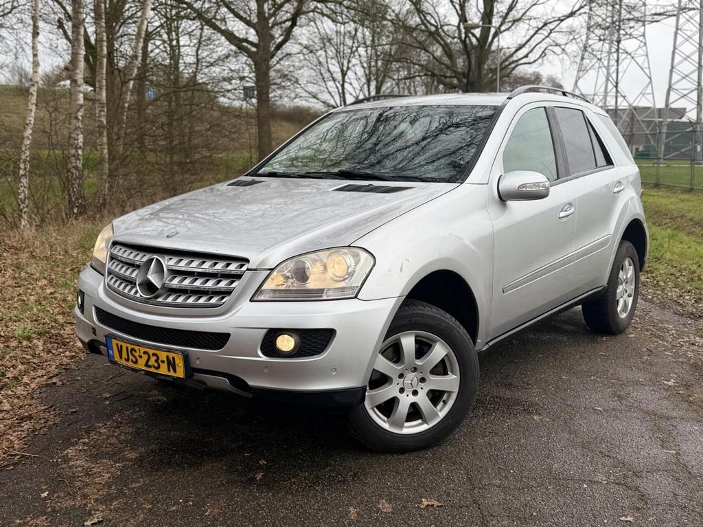 Mercedes Benz ML 280 CDI Leder Clima Stoel.vw ☑️, Auto's, Mercedes-Benz, Automaat, Gebruikt, Zwart, 2987 cc