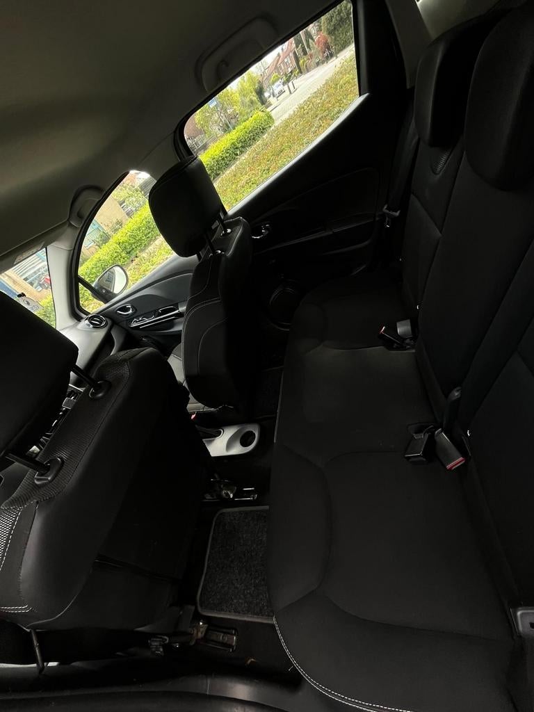 Renault Clio 1.5 DCI 66KW 5-DRS 2013 Wit, Auto's, Voorwielaandrijving, 1046 kg, Zwart, 4 cilinders