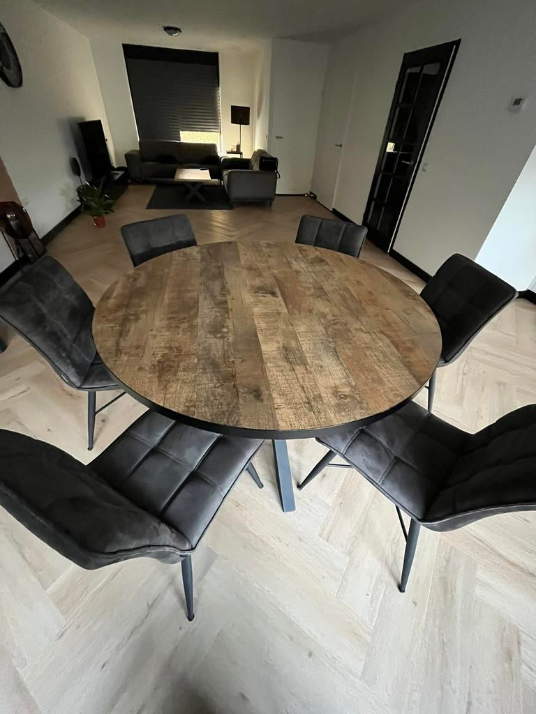 Eettafel, Ophalen, Zo goed als nieuw, 6 tot 8 stoelen