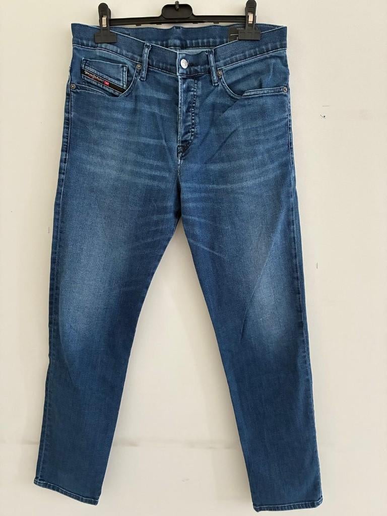 Mooie Diesel D-Fining jeans 30/32, Kleding | Heren, Spijkerbroeken en Jeans, Diesel, W32 (confectie 46) of kleiner, Zo goed als nieuw