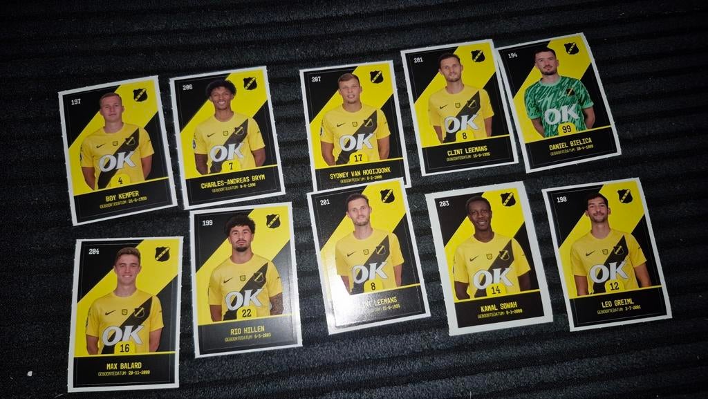 Voetbal plaatjes Plus N.A.C, Plus, Verzenden