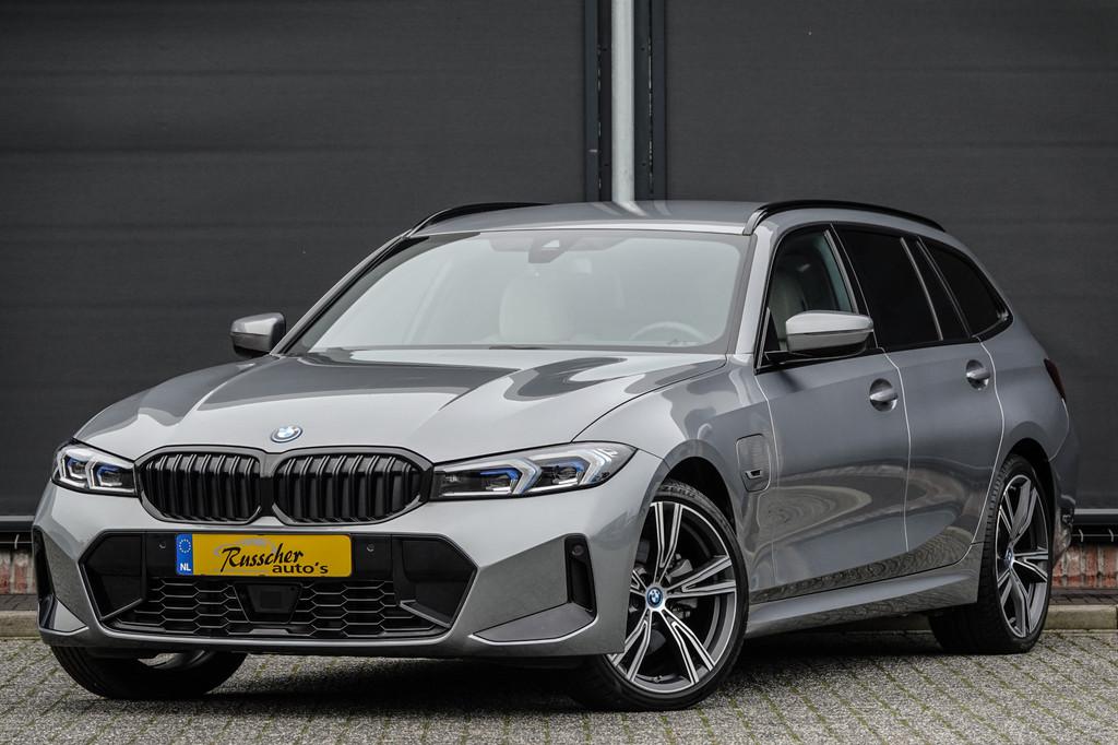 BMW 3 Serie Touring 330e 292Pk | Plug-In Hybrid | M-Sport |, Auto's, BMW, Automaat, 1998 cc, Gebruikt, Beige