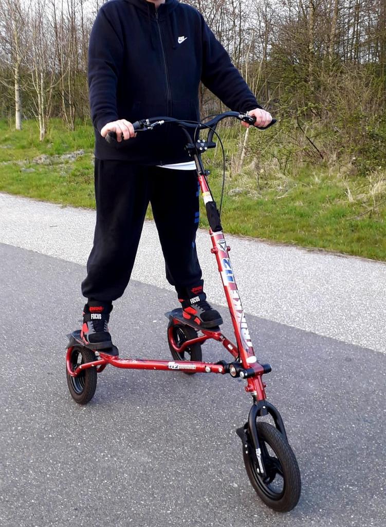 Trikke T12 Roadster Step - Uitgebreide Editie, Ophalen, Zo goed als nieuw, Overige typen