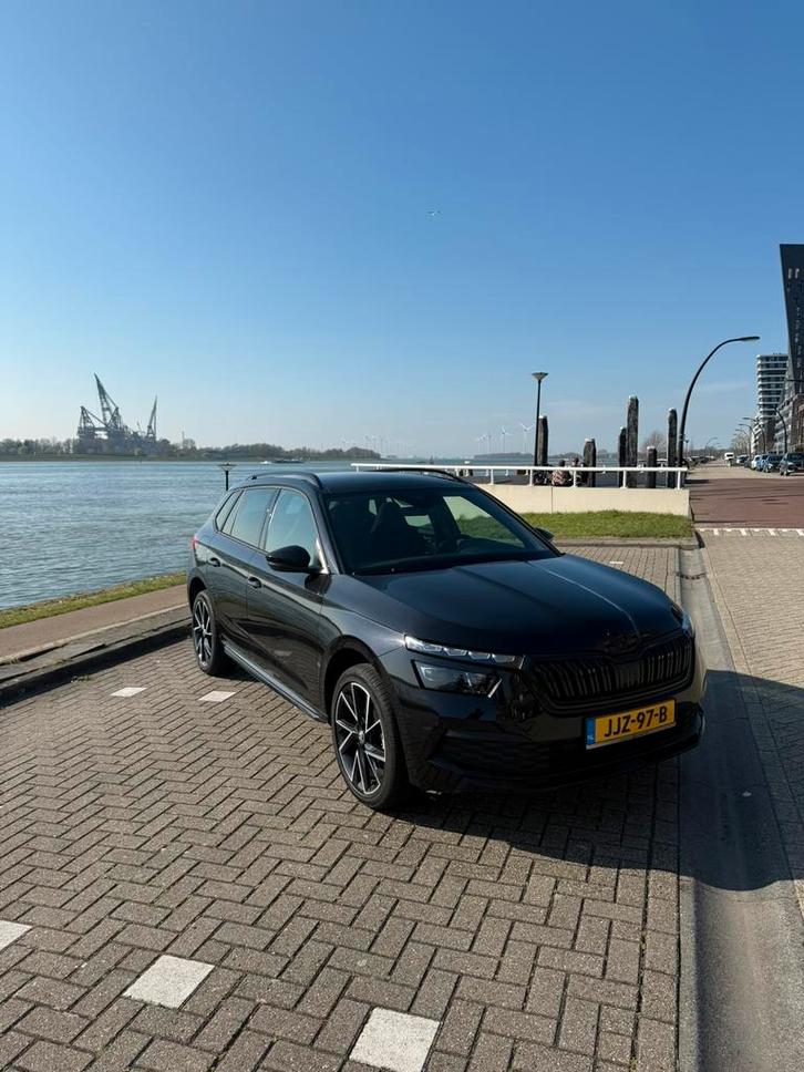 Skoda Kamiq Monte Carlo 1.5 TSI ACT 150pk Dsg-7 2021 Zwart, Auto's, Skoda, Bedrijf, Kamiq, Benzine, SUV of Terreinwagen, Automaat