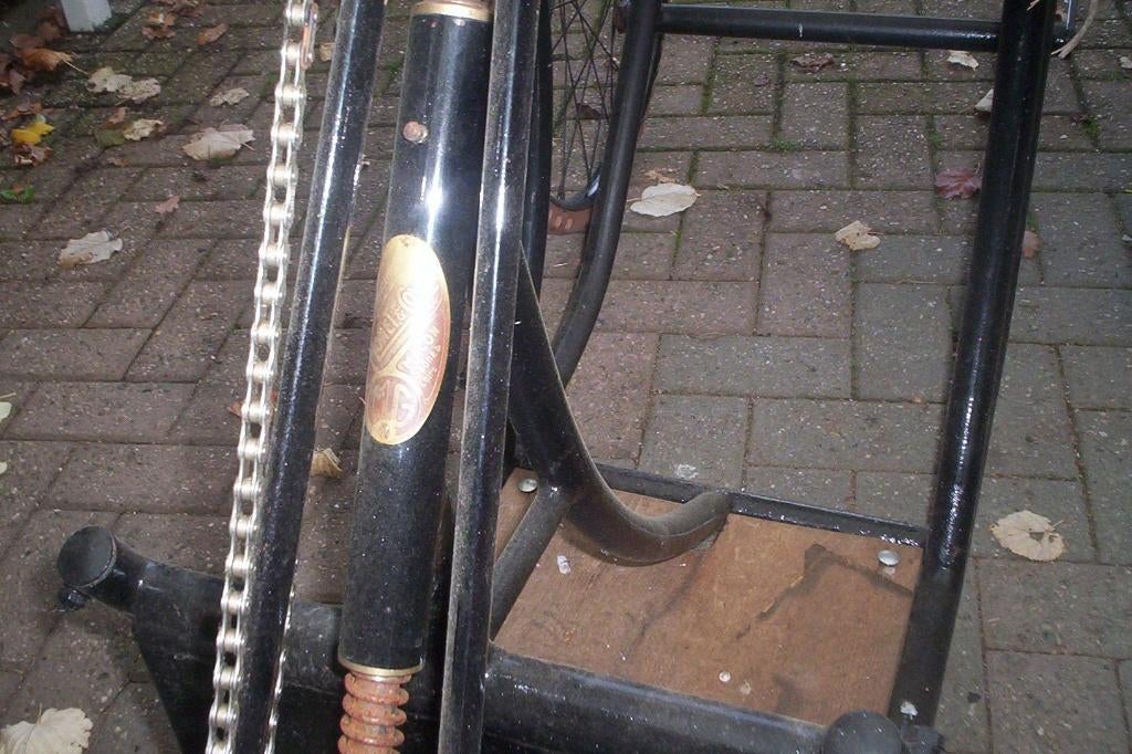 oude driewieler, Fietsen en Brommers, Fietsen | Dames | Damesfietsen, Gebruikt, Overige merken, Minder dan 47 cm, Ophalen