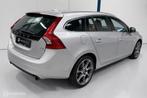 Volvo V60 2.0 T3 Ocean Race LEER / XENON, Gebruikt, LED verlichting, 4 cilinders, 1969 cc