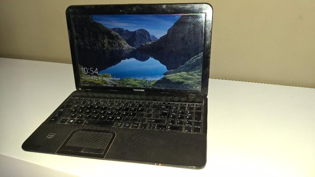 TOSHIBA SATELLITE C855-255, Computers en Software, Windows Laptops, Ophalen, Met videokaart, 8 GB, Core i5