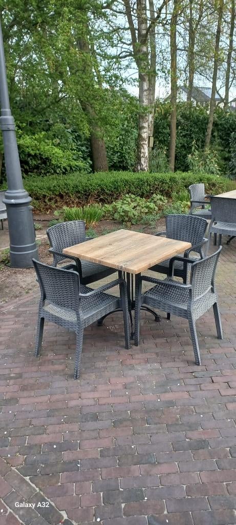 Grijze horeca terrasstoelen (stapelbaar), Ophalen, Gebruikt, Meubilair