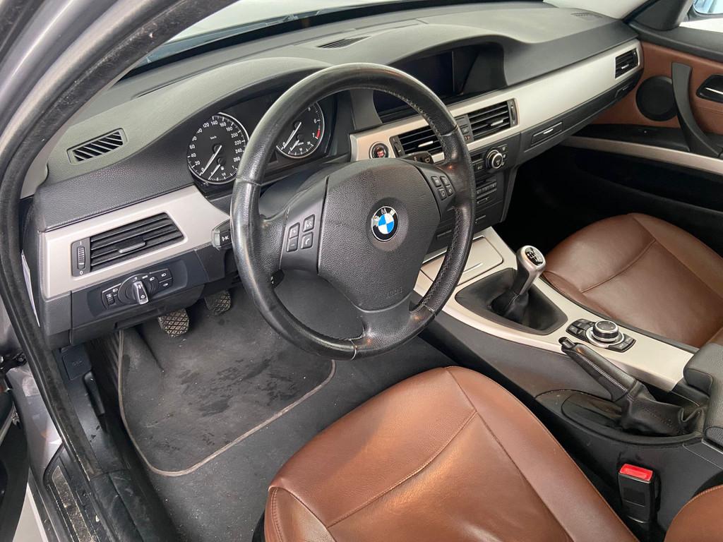BMW 3-serie 316i Business Line. Navi. Clima! (bj 2010), Auto's, Gebruikt, 1599 cc, 4 cilinders, 122 pk