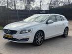 Volvo V60 2.4 D6 AWD Plug-In Hybrid Summum AUTOMAAT BOM VOLL, Automaat, Adaptive Cruise Control, Wit, Vierwielaandrijving