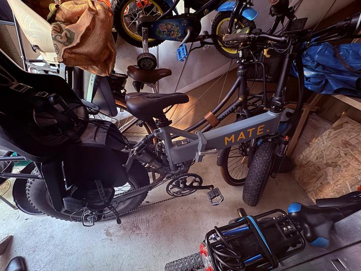 Mate X 250w fiets, Fietsen en Brommers, Elektrische fietsen, Gebruikt, Overige merken, 50 km per accu of meer, Ophalen