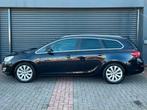 Opel Astra Sports Tourer 1.6 Turbo Cosmo Navi | Stoelverw |, Voorwielaandrijving, Euro 5, Gebruikt, Zwart