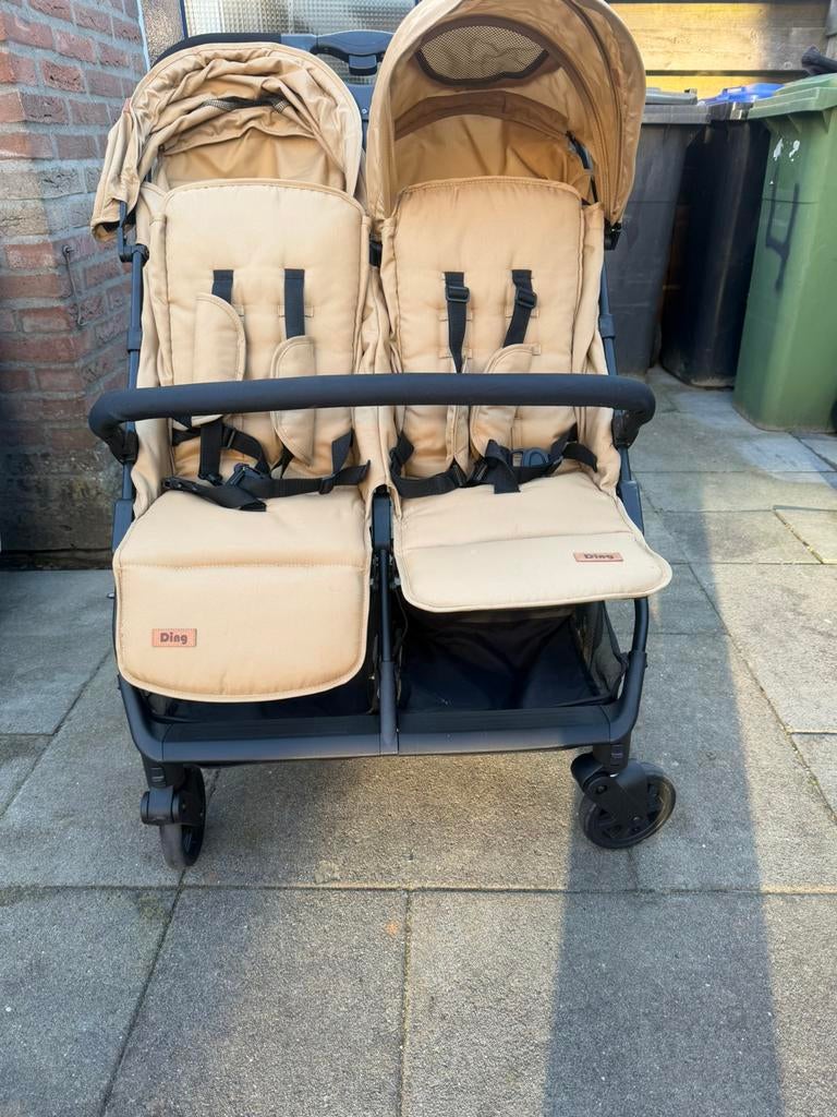 Tweeling kinderwagen, Ophalen, Zo goed als nieuw, Kinderwagen of Buggy
